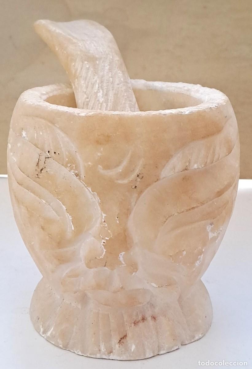 Antig&uuml;edades: ANTIGUO MORTERO O ALMIREZ CON MAZO, DE PIEDRA O ALABASTRO. MORTERO-06