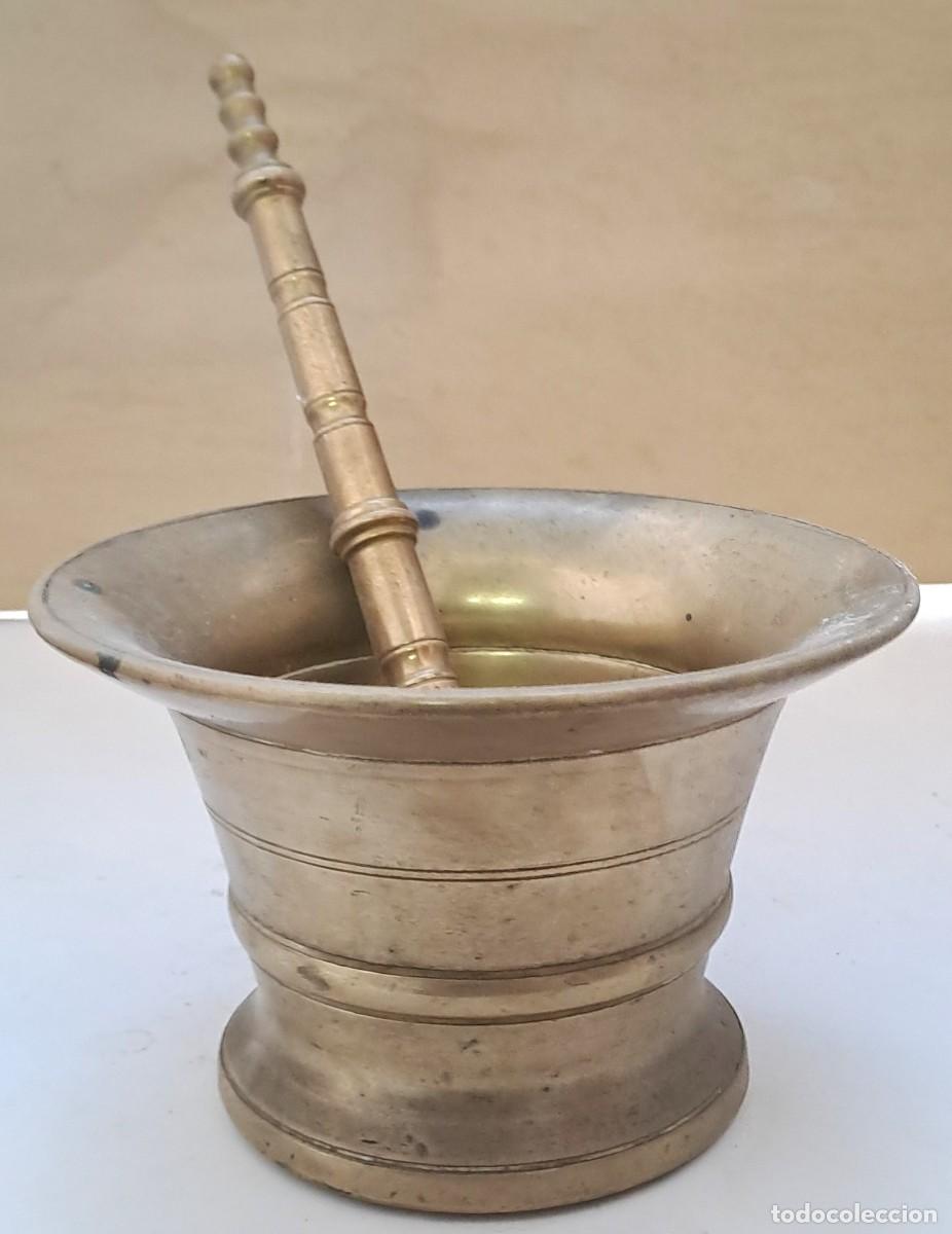 Antig&uuml;edades: ANTIGUO MORTERO O ALMIREZ CON MAZO, BRONCE. MORTERO-08