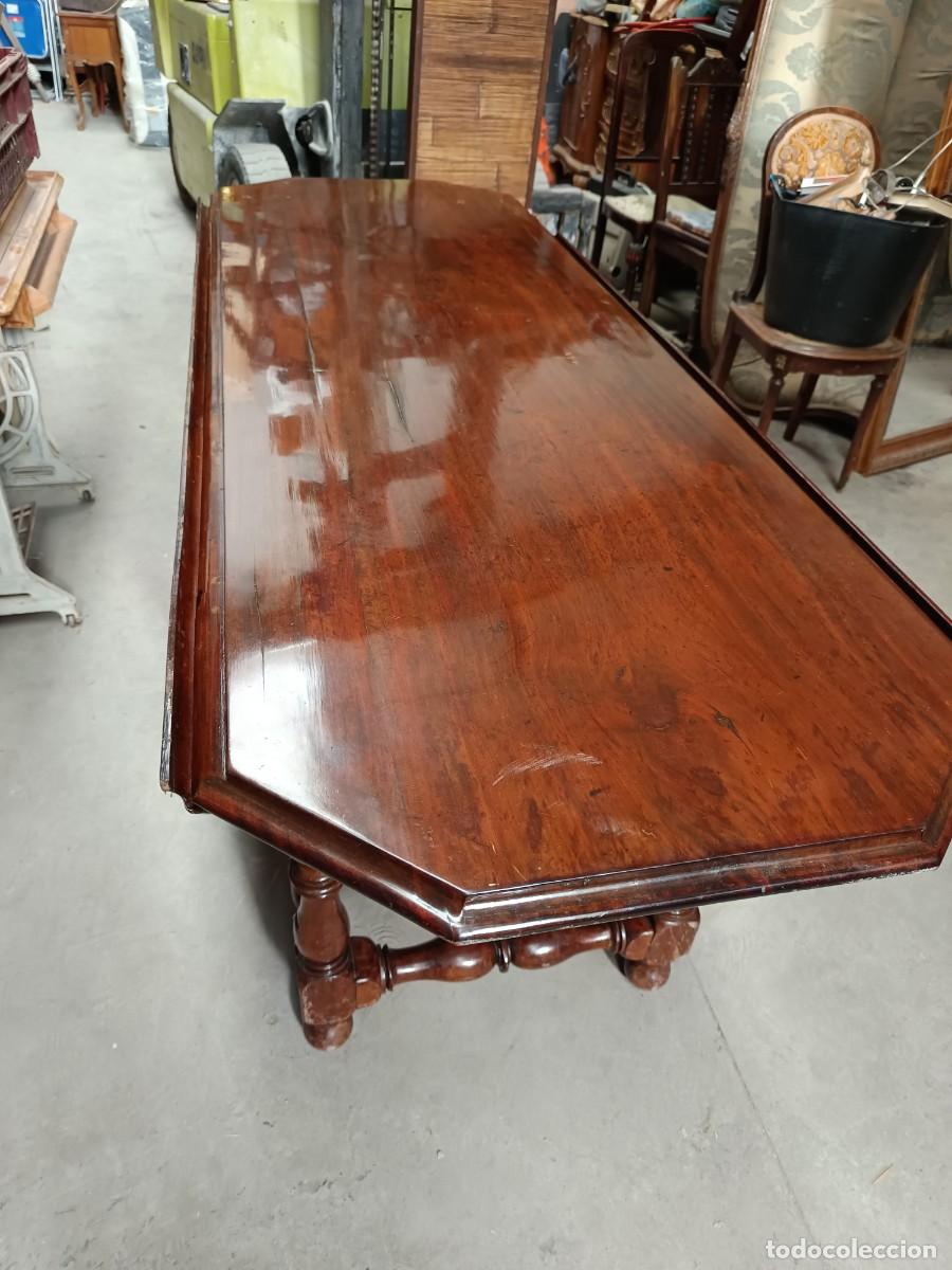 Antig&uuml;edades: MESA DE COMEDOR EXTENSIBLE DE CAOBA - Foto 6