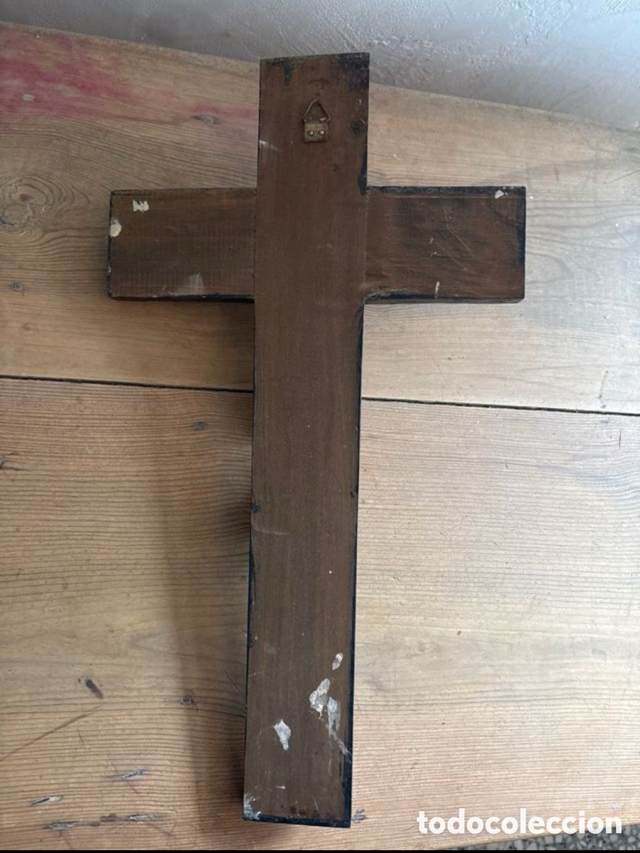 Antig&uuml;edades: Crucifijo de madera con INRI - Foto 4