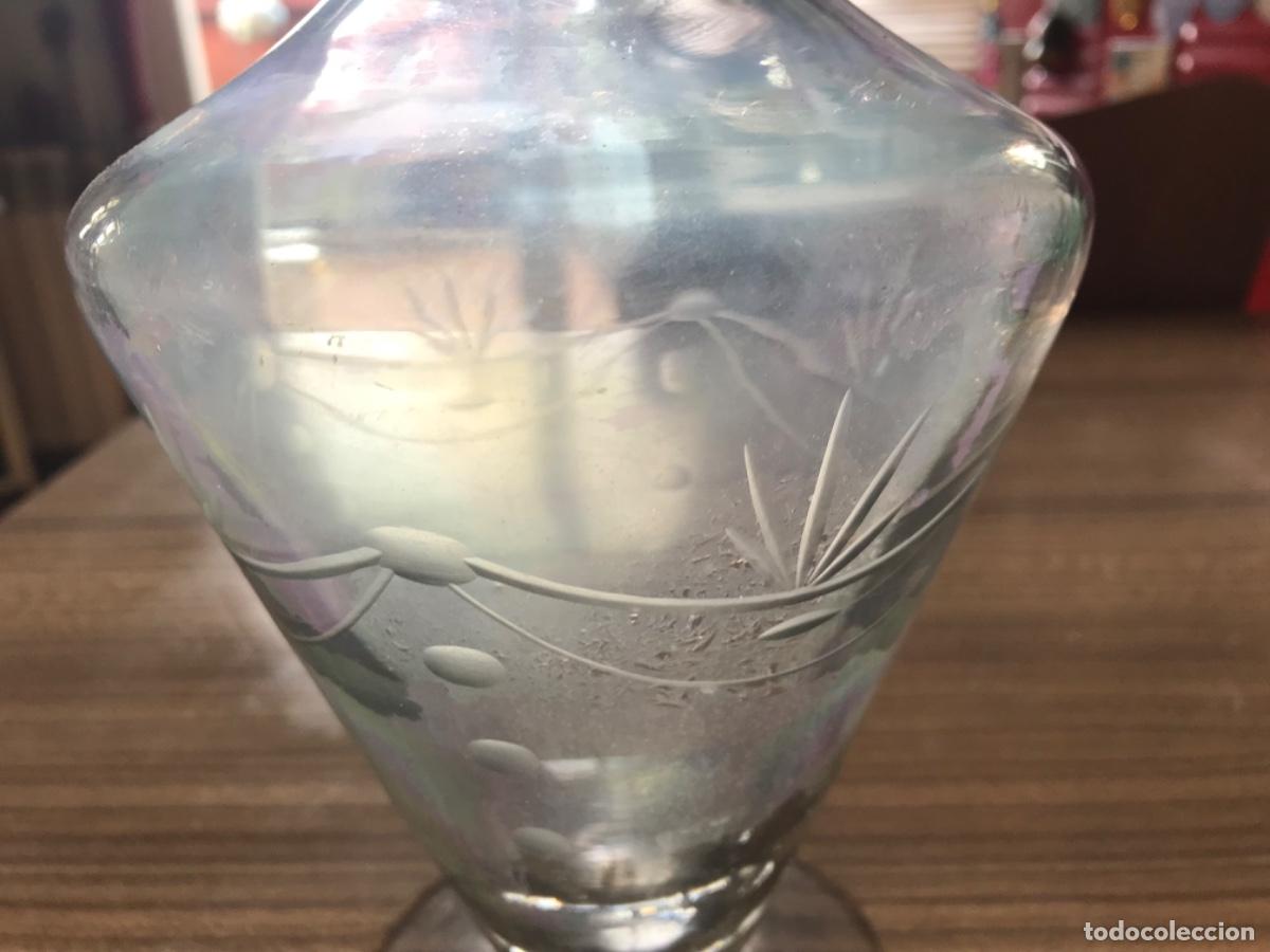 Antig&uuml;edades: Licorera de cristal tallado - Foto 2