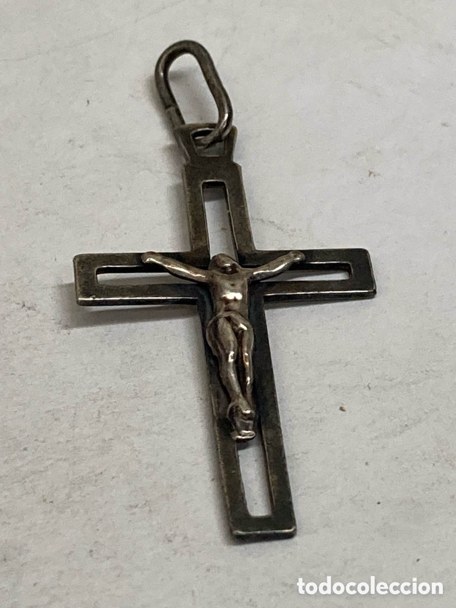 Antig&uuml;edades: Cruz de plata religiosa /C454 - Foto 1