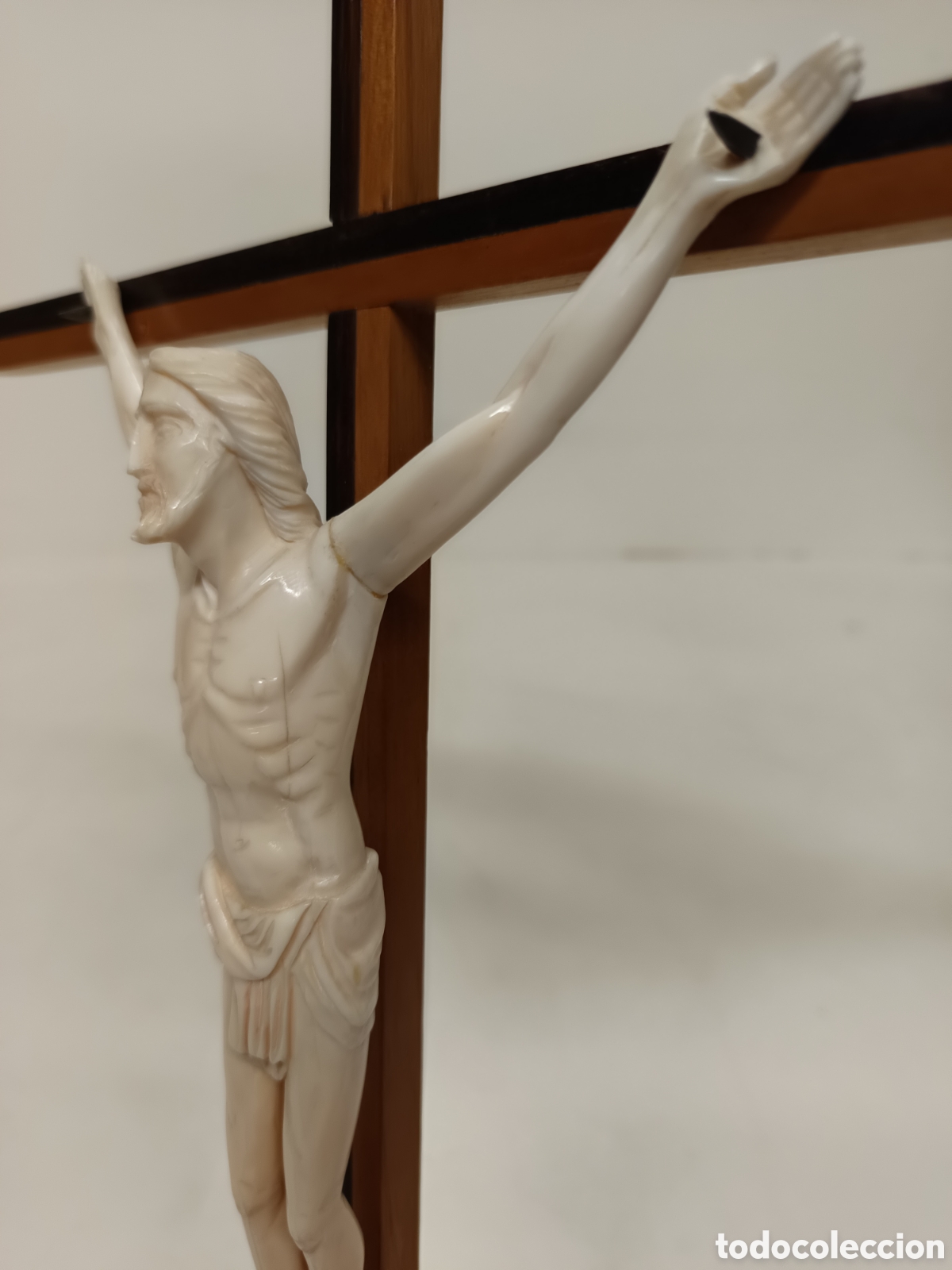 Antig&uuml;edades: Crucifijo con cristo de marfl - Foto 4