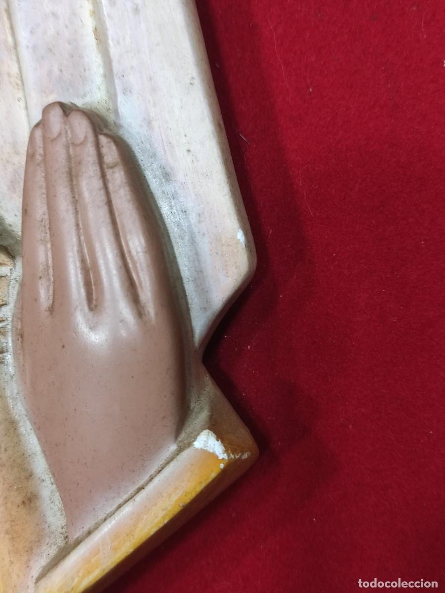 Antig&uuml;edades: Cuadro virgen Mar&iacute;a en relieve - Foto 6