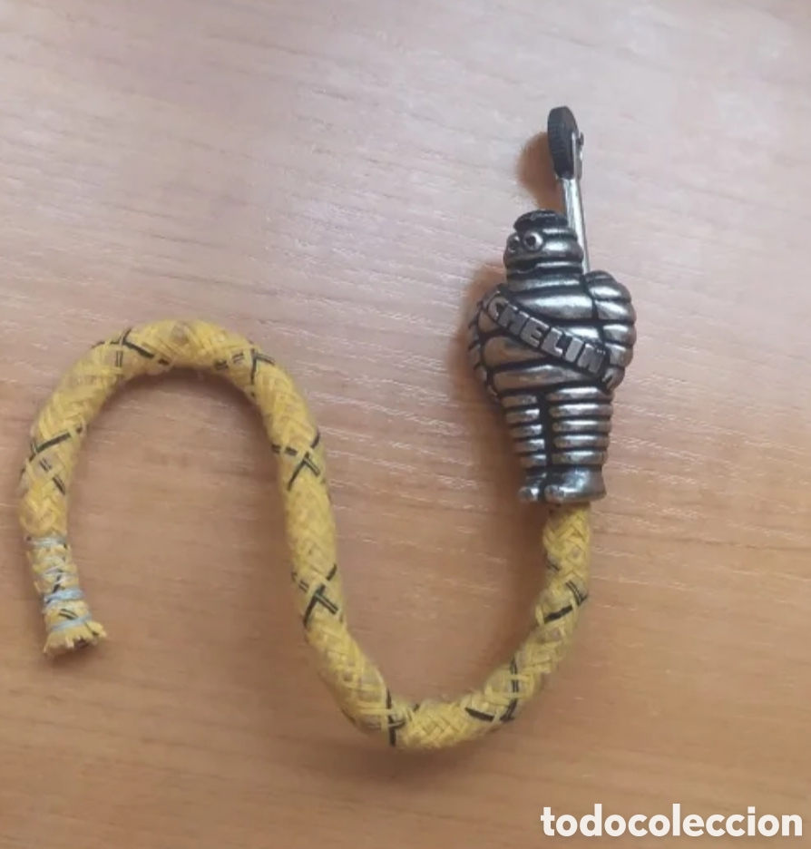 Antig&uuml;edades: Antiguo mechero mu&ntilde;eco Michelin - Foto 1