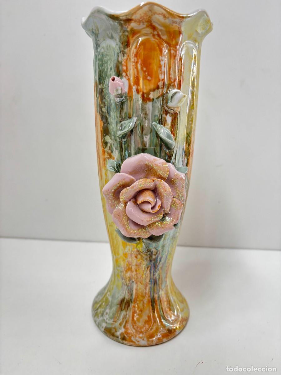 Antig&uuml;edades: JARRON CERAMICA RELIEVE EFECTO NACARADO - Foto 1