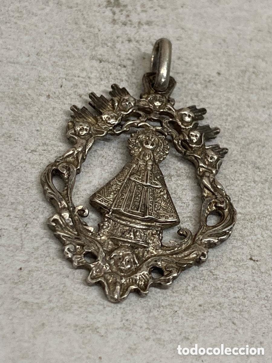 Antig&uuml;edades: Medalla de plata religiosa C466 - Foto 1