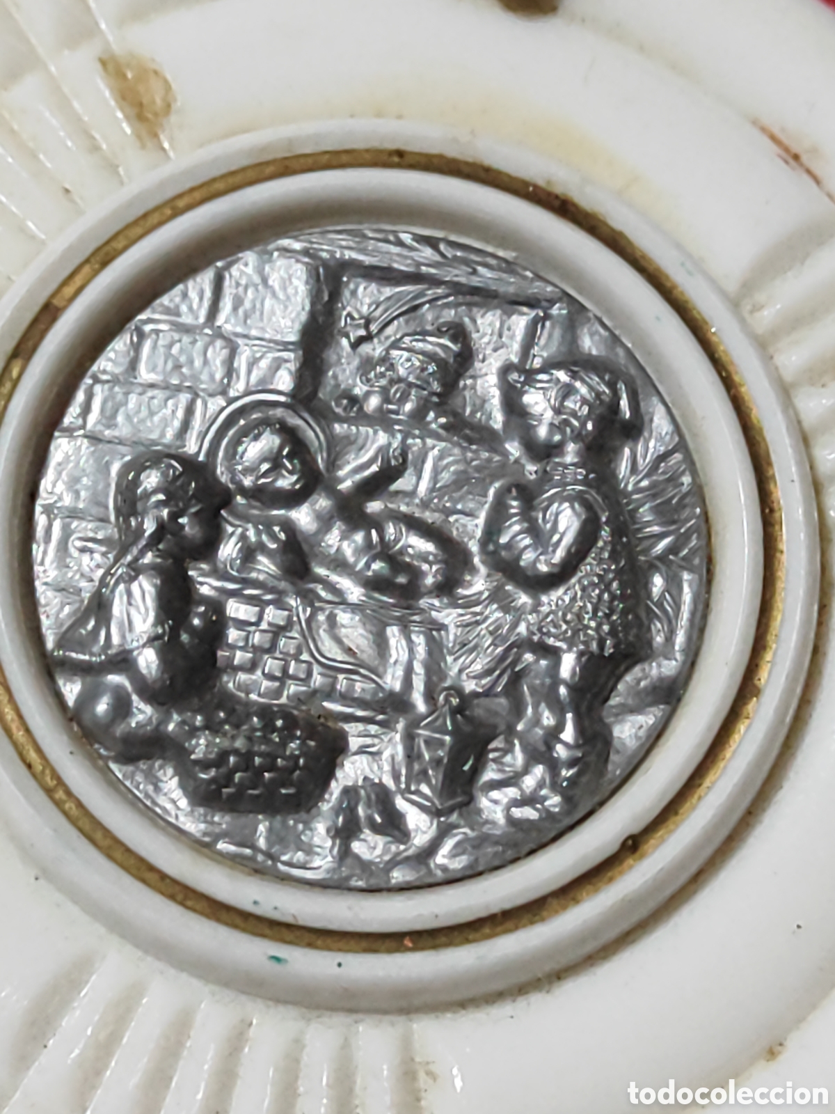 Antig&uuml;edades: Curiosa medalla de cuna - Foto 2