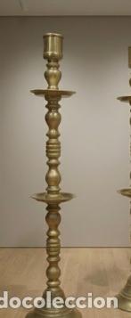 Antig&uuml;edades: Candelabros de Lat&oacute;n - Foto 3