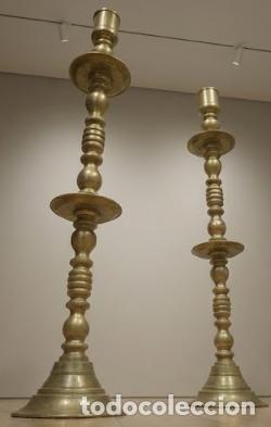 Antig&uuml;edades: Candelabros de Lat&oacute;n - Foto 4