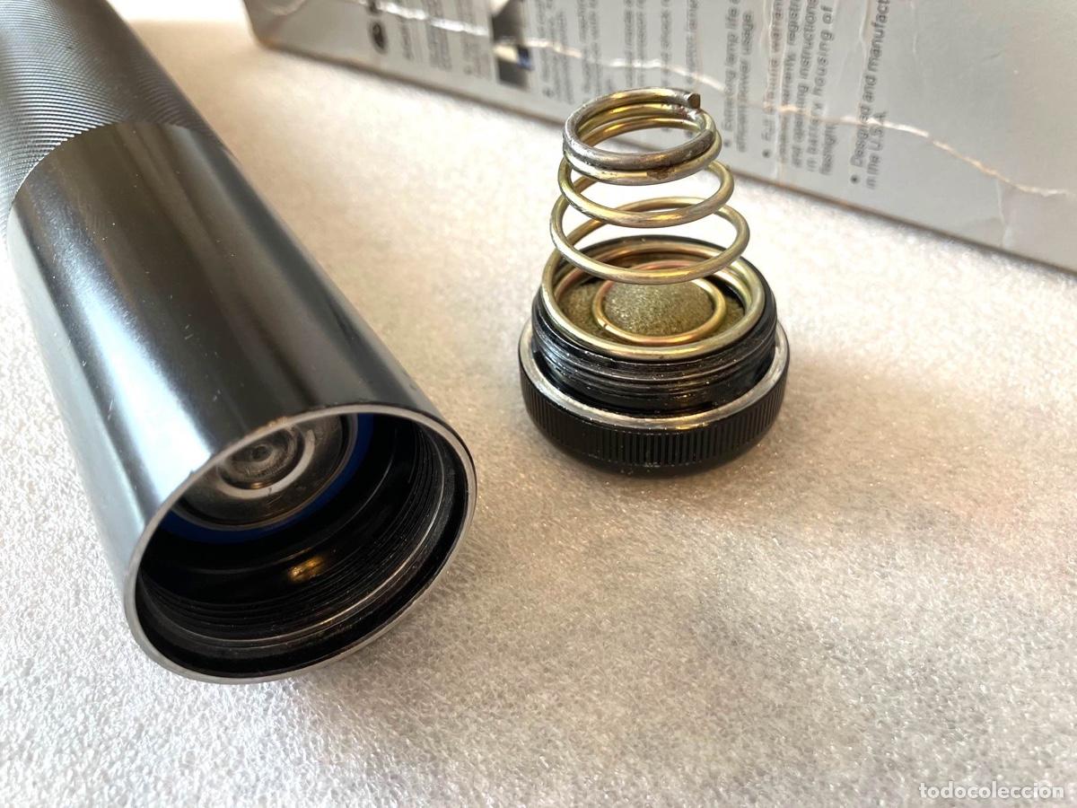 Antig&uuml;edades: Linterna maglite 3D con bombilla LED - Foto 4