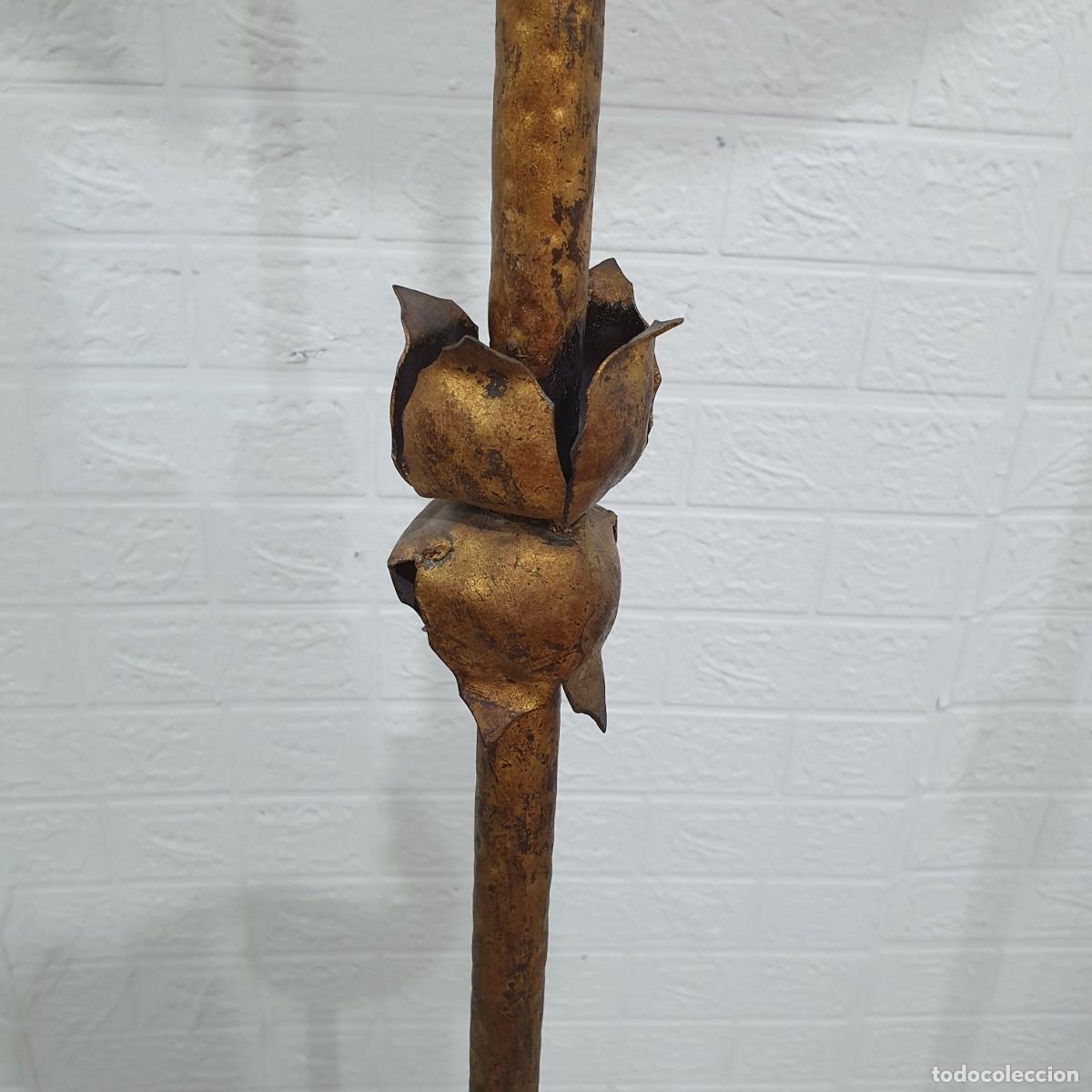Antig&uuml;edades: Lampara de pie en hierro forjado - Foto 4