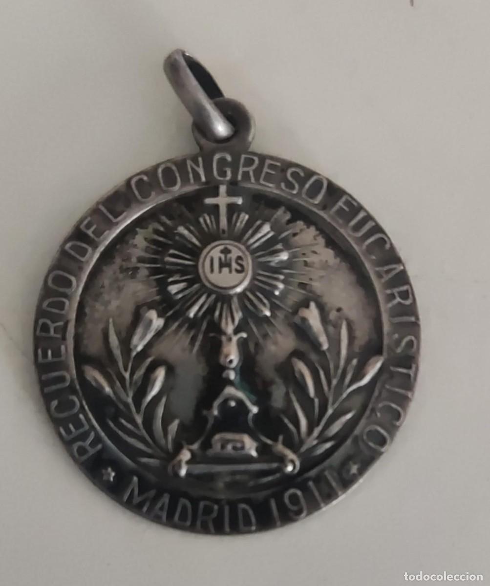 Antig&uuml;edades: Medalla Congreso Eucar&iacute;stico Madrid 1911 - Foto 2