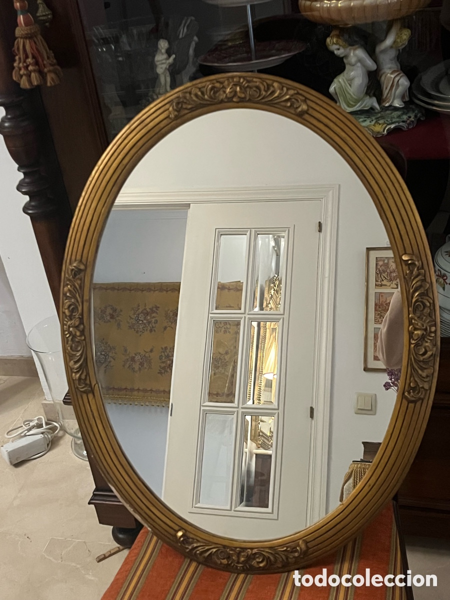 Antig&uuml;edades: Espejo dorado ovalado - Foto 1