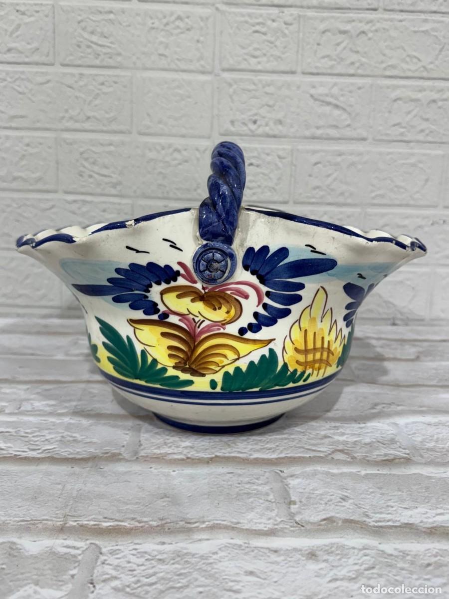 Antig&uuml;edades: Cesta decorada en porcelana - Foto 2