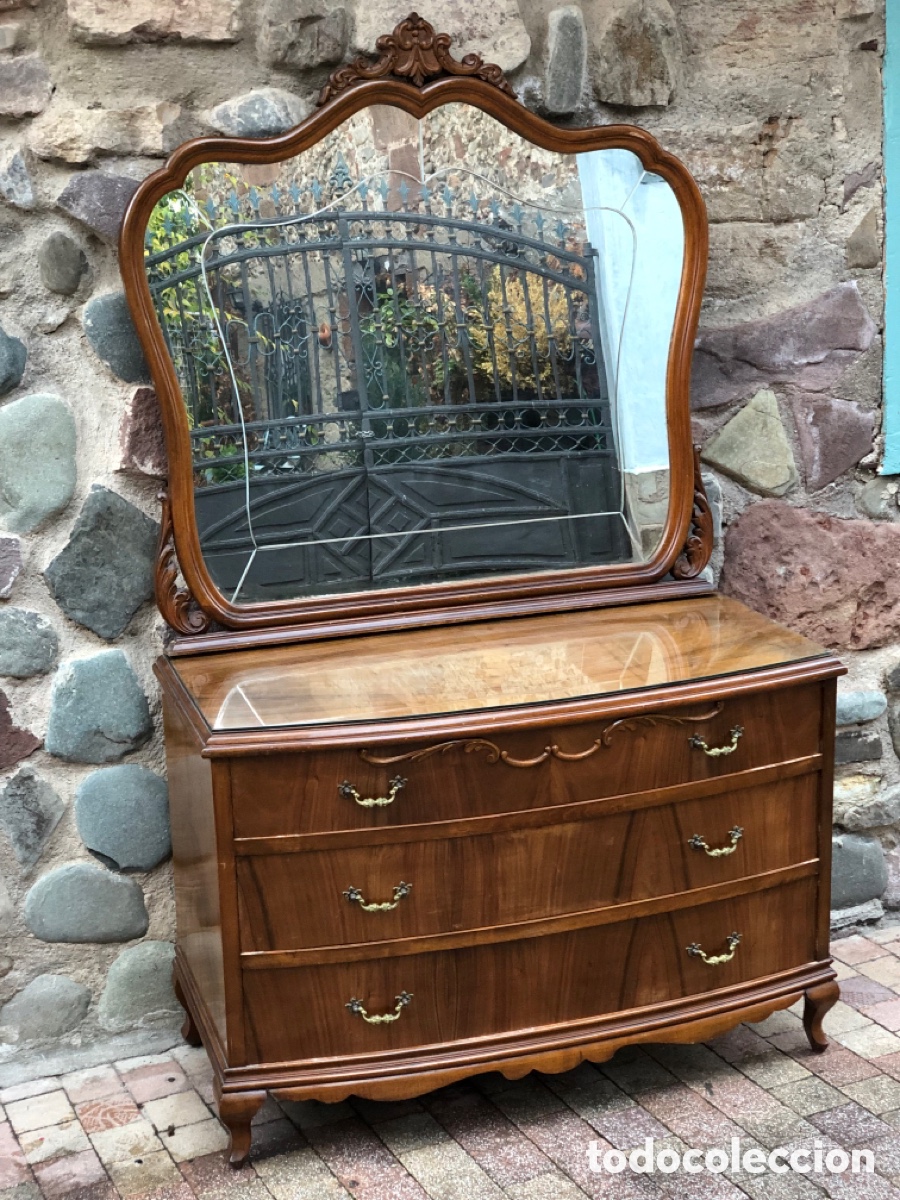 Antig&uuml;edades: ANTIGUA C&Oacute;MODA CON ESPEJO TALLADO - Foto 2