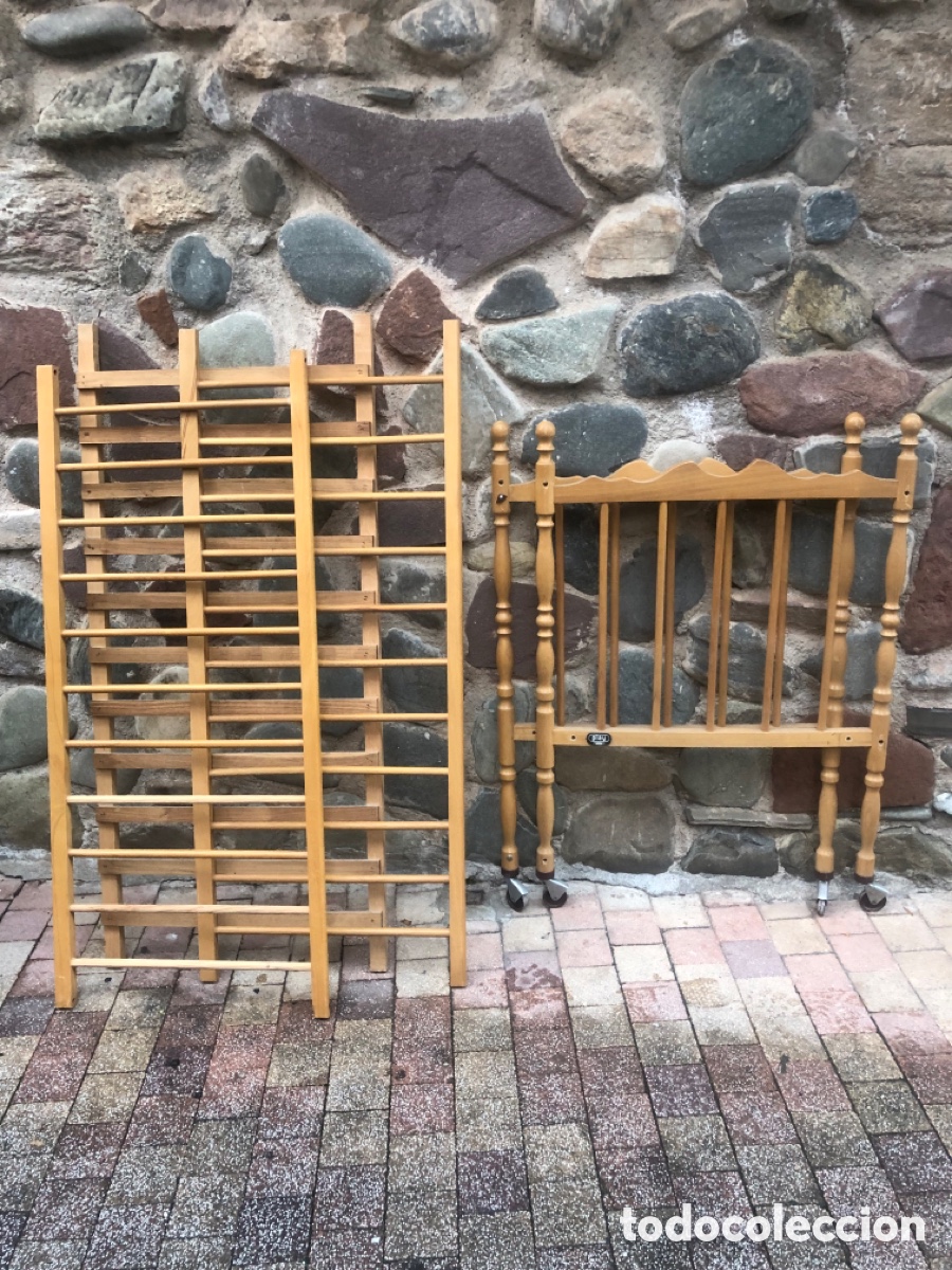 Antig&uuml;edades: ANTIGUA CUNA DE MADERA - Foto 2