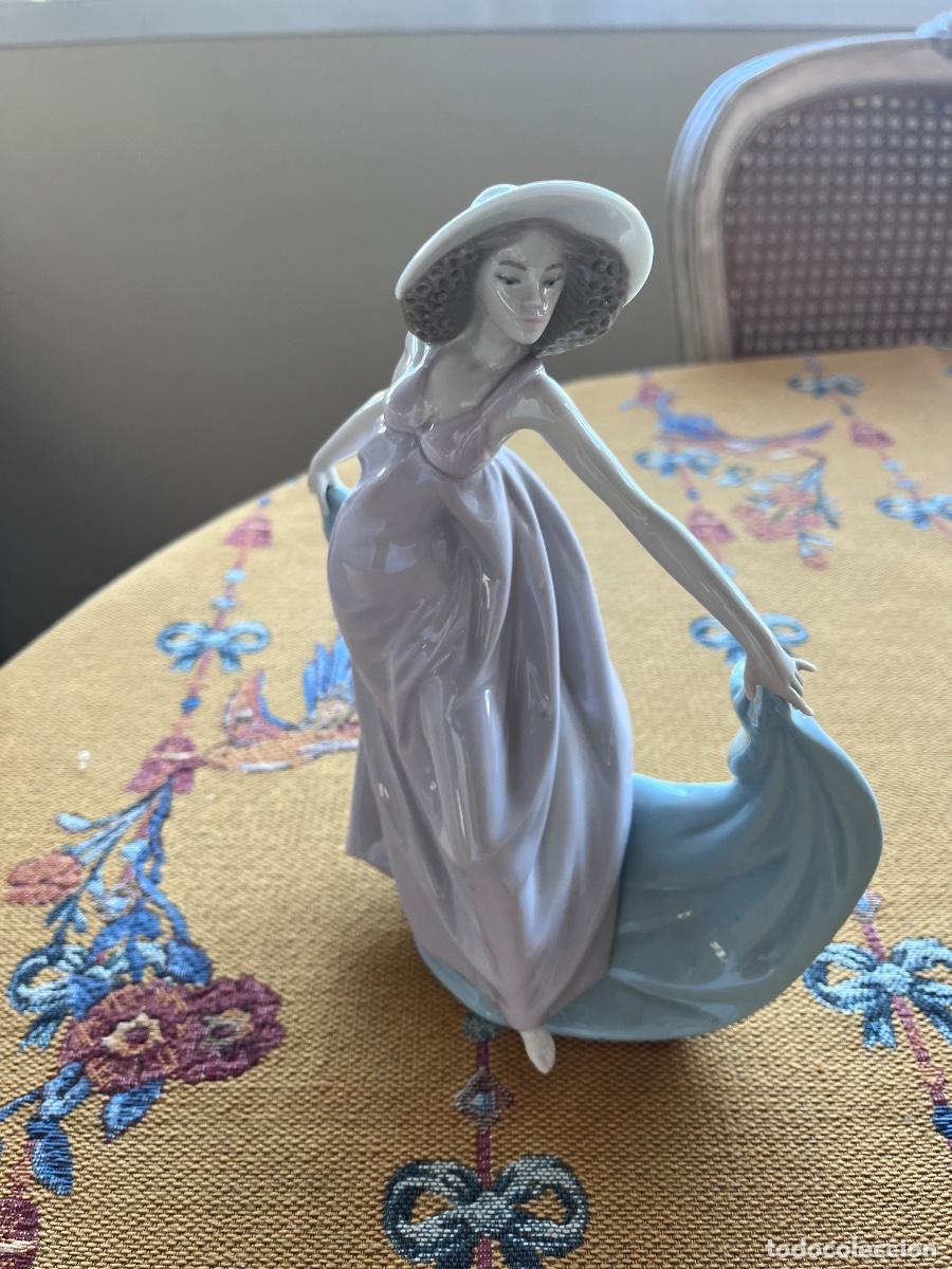 Antig&uuml;edades: Figura Lladr&oacute; danza de la primavera ref 5663 - Foto 3