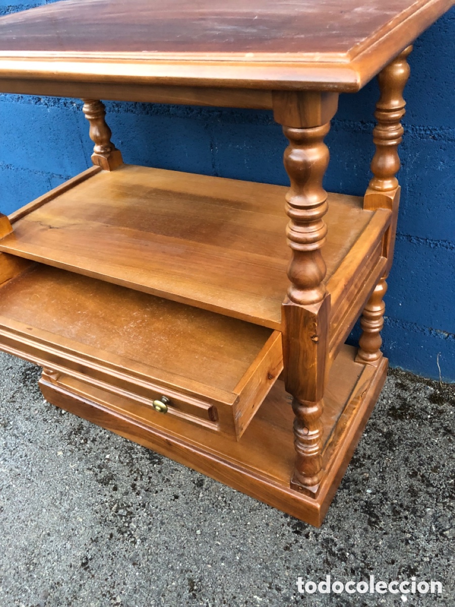 Antig&uuml;edades: MUEBLE DE TELEVISI&Oacute;N CON RUEDAS. VINTAGE. - Foto 5