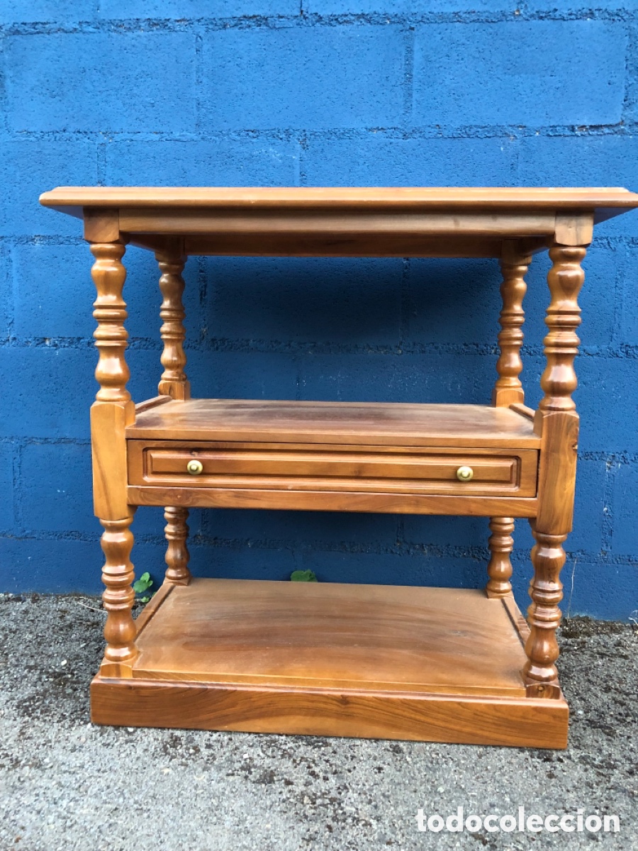 Antig&uuml;edades: MUEBLE DE TELEVISI&Oacute;N CON RUEDAS. VINTAGE. - Foto 1