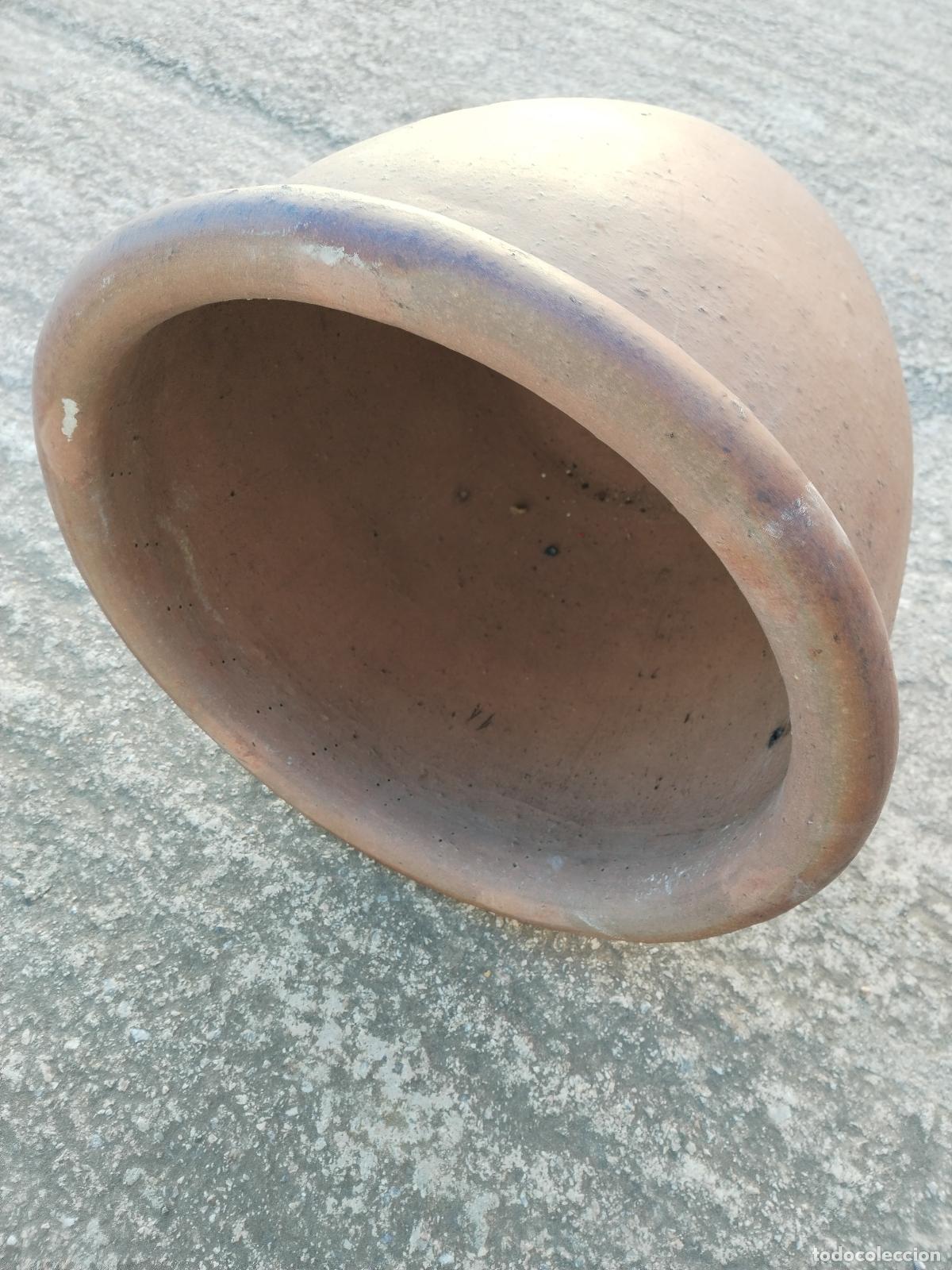 Antig&uuml;edades: macetero campana de barro - Foto 7