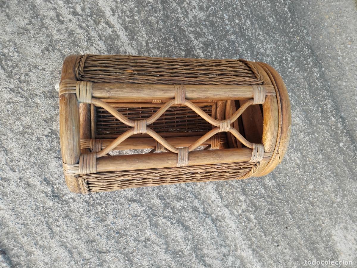 Antig&uuml;edades: mesa auxiliar de bamb&uacute; - Foto 5