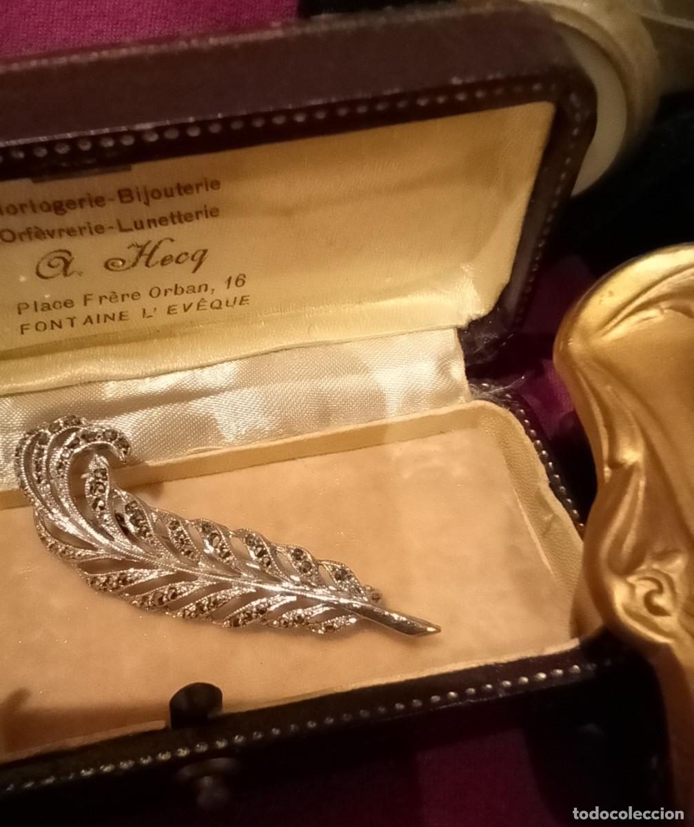 Antig&uuml;edades: Elegante Broche de Plata con Forma de Pluma - Foto 3