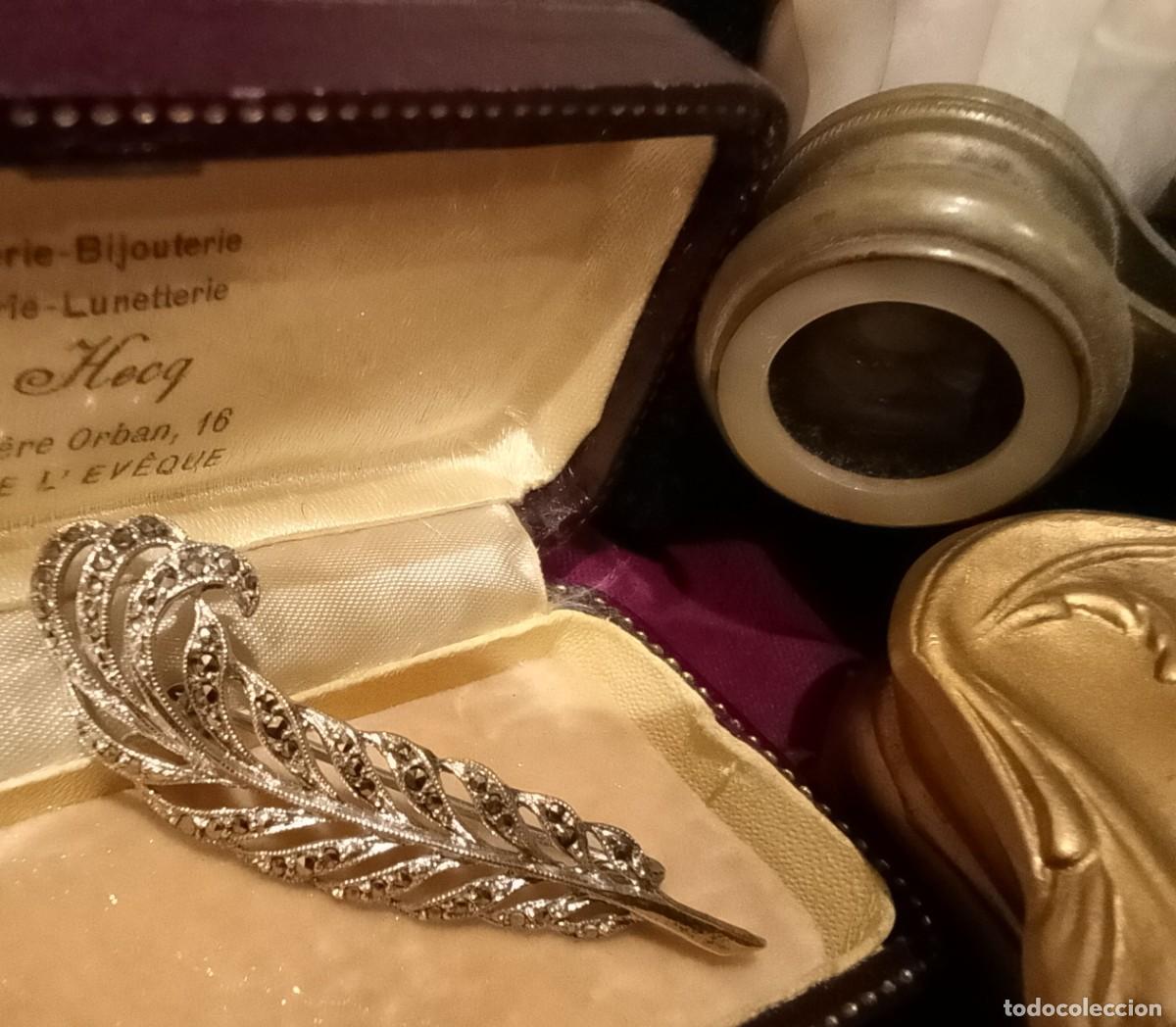 Antig&uuml;edades: Elegante Broche de Plata con Forma de Pluma - Foto 1