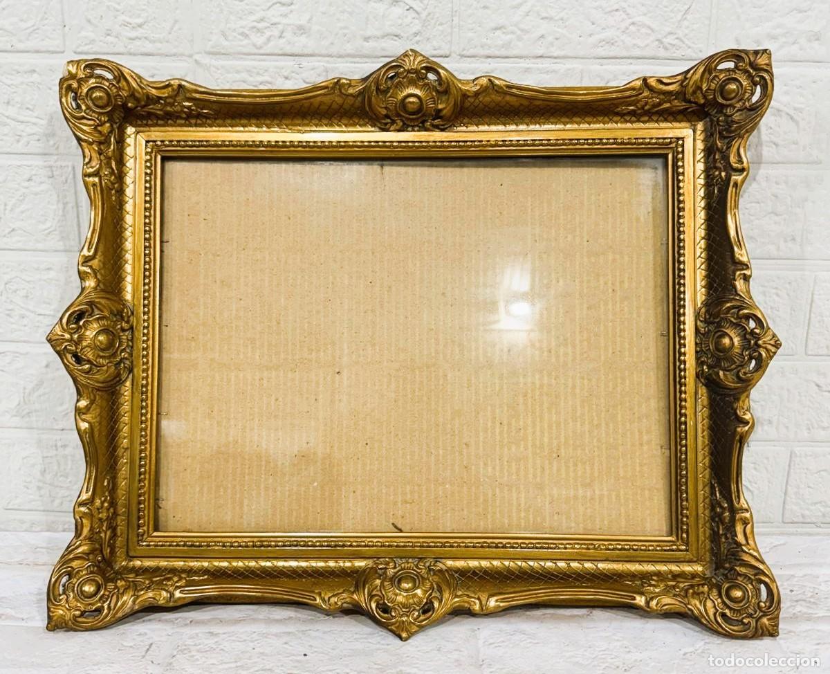 Antig&uuml;edades: Antiguo marco dorado de madera - Foto 1