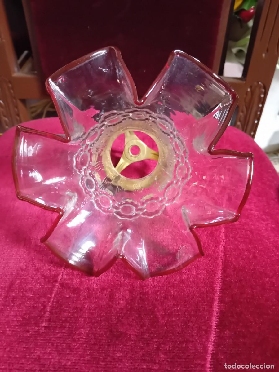 Antig&uuml;edades: Tulipa rizada con soporte de lat&oacute;n d&eacute;cada de los 10/20 - Foto 3