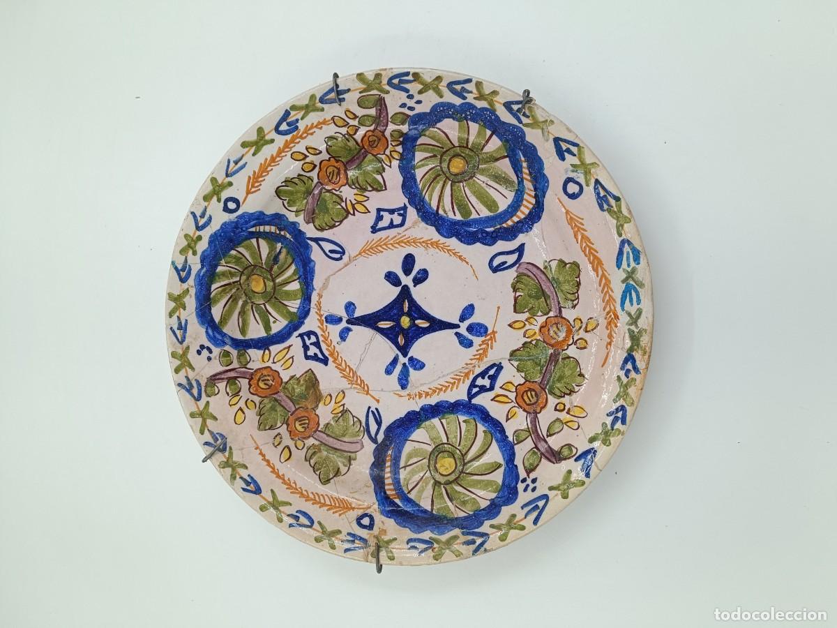 Antig&uuml;edades: PLATO DE CERAMICA DE MANISES - Foto 1
