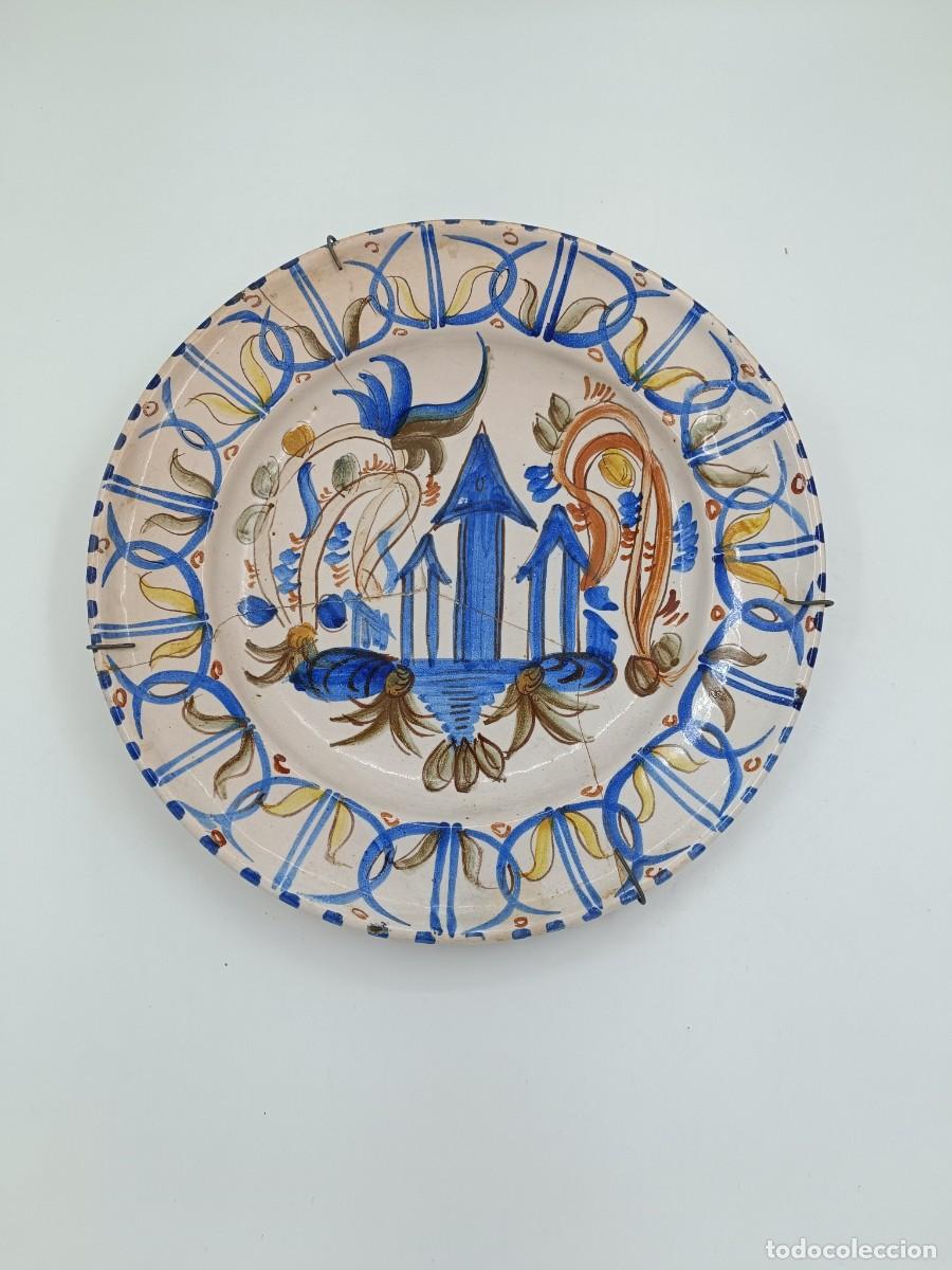 Antig&uuml;edades: PLATO DE CERAMICA DE MANISES - Foto 1