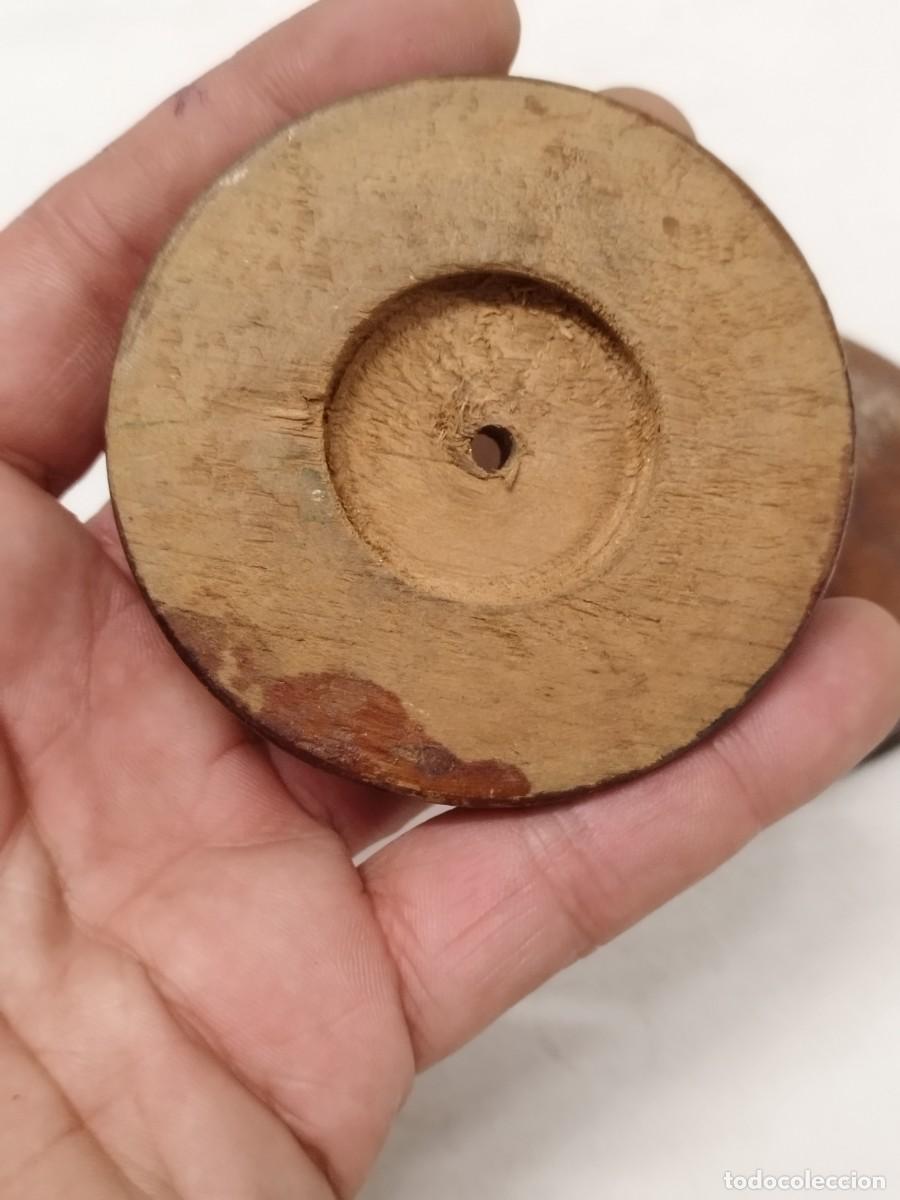 Antig&uuml;edades: Dos antiguas bases de madera, a identificar. - Foto 4