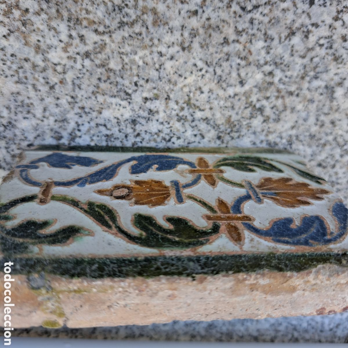 Antig&uuml;edades: Azulejo Siglo XVI. Toledo. - Foto 2