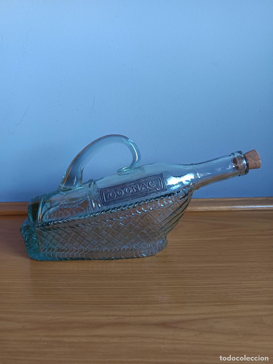 Antiguidades: Botellero / Frasco antiguo de cristal soplado &ldquo;COGNAC&rdquo; &mdash; pieza decorativa vintage con tap&oacute;n de corch