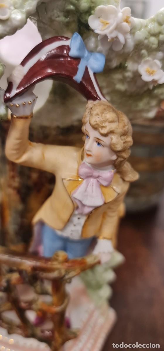 Antig&uuml;edades: Jarr&oacute;n antiguo de biscuit del siglo XIX - Foto 4
