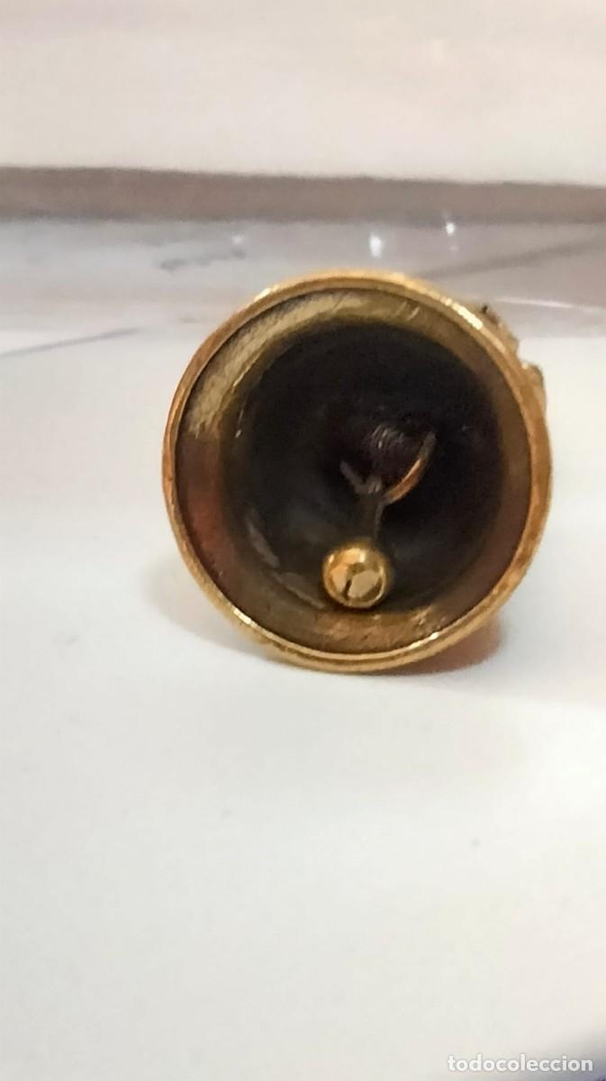Antig&uuml;edades: peque&ntilde;a campana de bronce en forma de conejo - Foto 5
