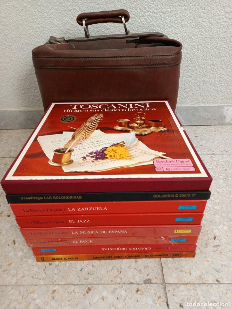 Antig&uuml;edades: Lote de vinilos cl&aacute;sicos + colecci&oacute;n &ldquo;La M&uacute;sica Elegida&rdquo; + malet&iacute;n vintage