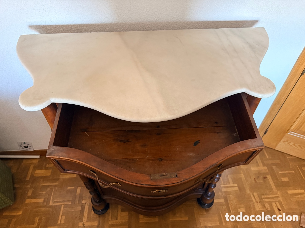 Antig&uuml;edades: Aparador estilo Luis Felipe - Foto 7