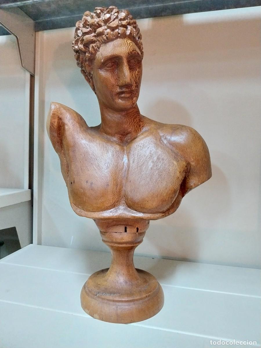Antig&uuml;edades: BUSTO DE MADERA TALLADA -- DIOS GRIEGO -- - Foto 1