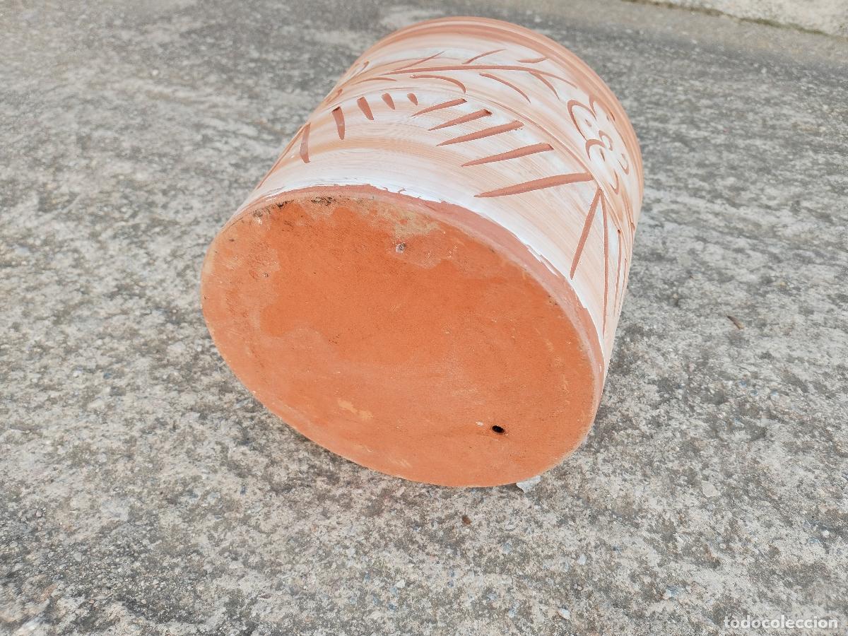 Antig&uuml;edades: macetero con dibujos en terracota - Foto 5