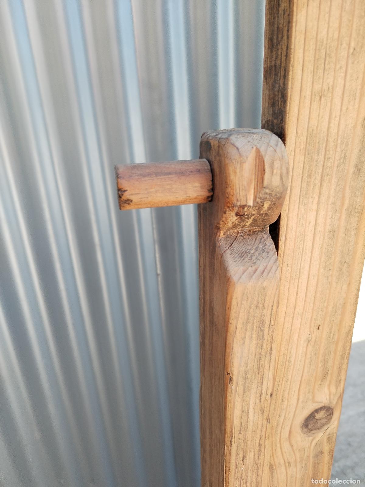 Antig&uuml;edades: espejo de pie rustico en madera provenzal - Foto 5