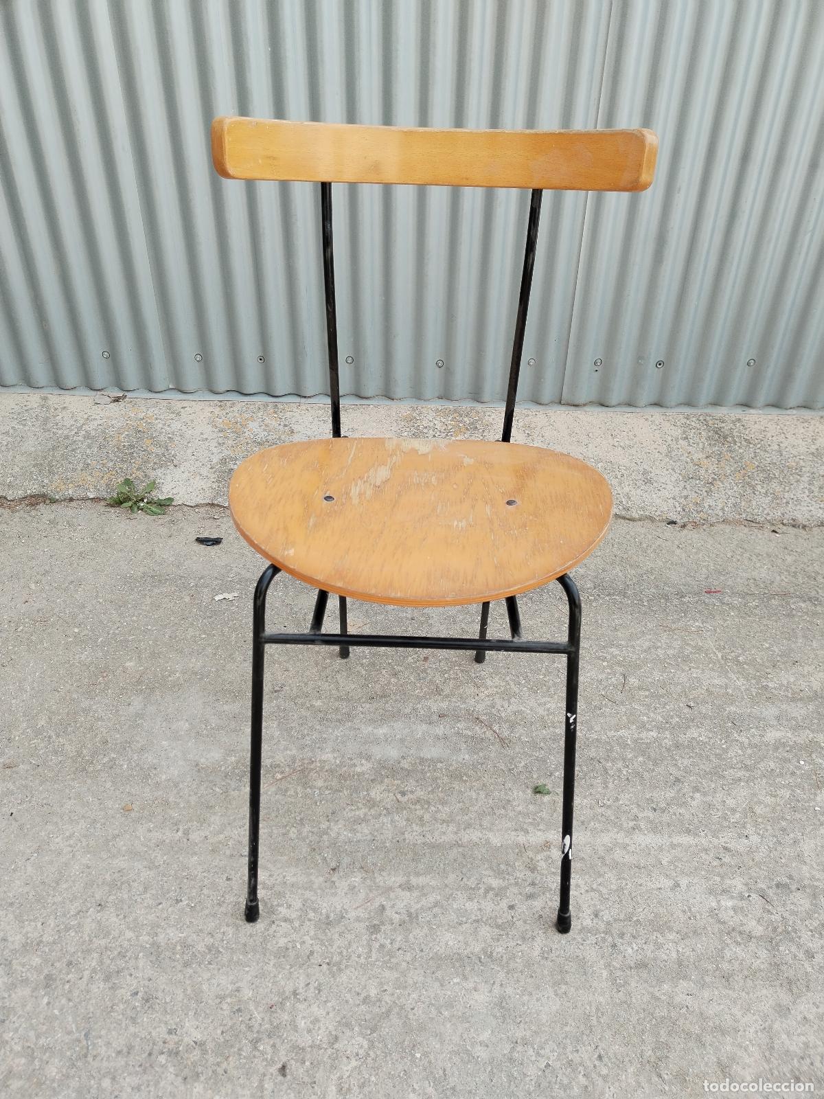 Antig&uuml;edades: silla de hierro y madera de arce - Foto 5