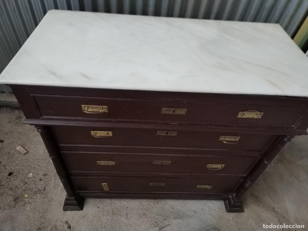 Antig&uuml;edades: c&oacute;moda antigua en madera y marmol - Foto 7