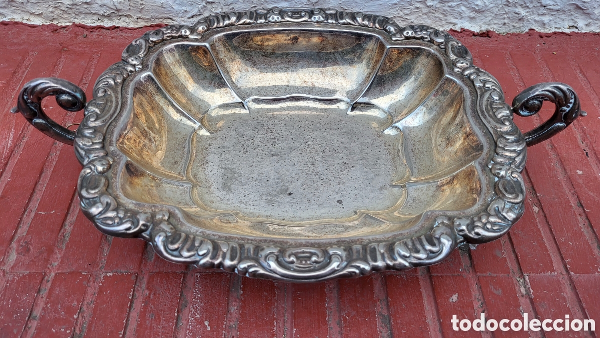 Antig&uuml;edades: Bandeja antigua o centro de mesa - Foto 1