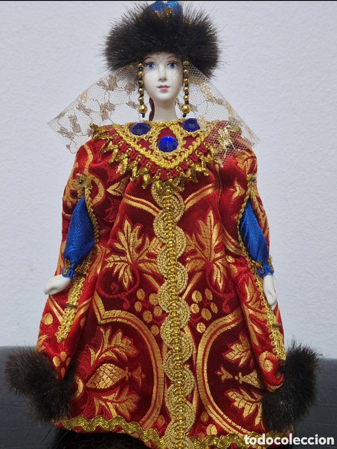 Antig&uuml;edades: Mu&ntilde;eca de porcelana vestida de &eacute;poca - Foto 1