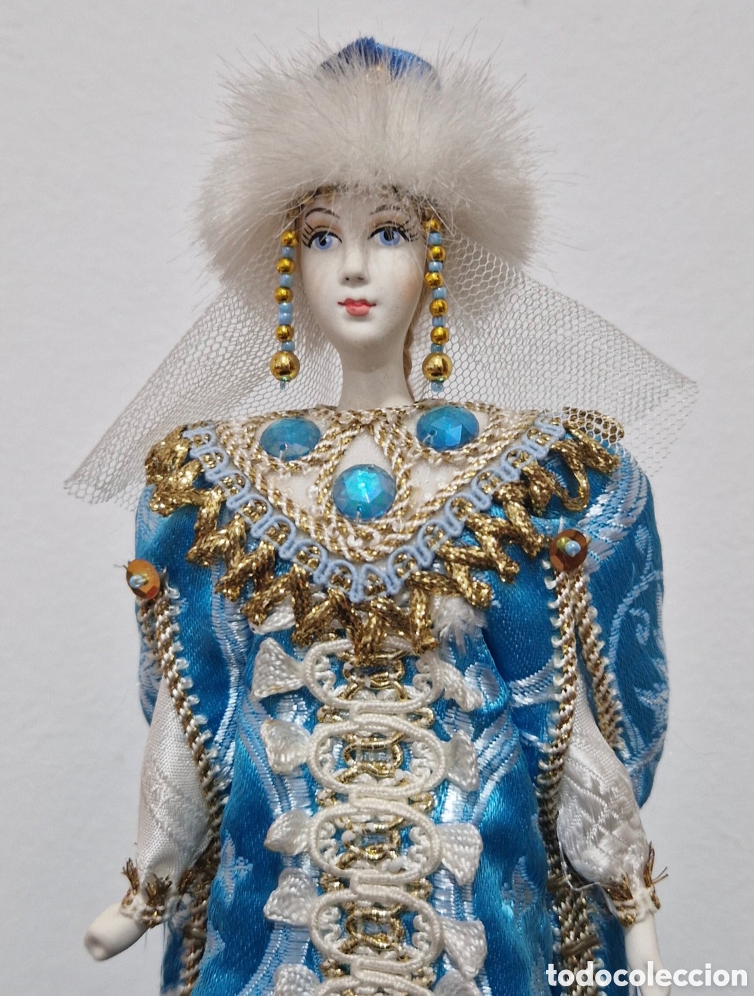 Antig&uuml;edades: Mu&ntilde;eca de porcelana vestida de &eacute;poca - Foto 2