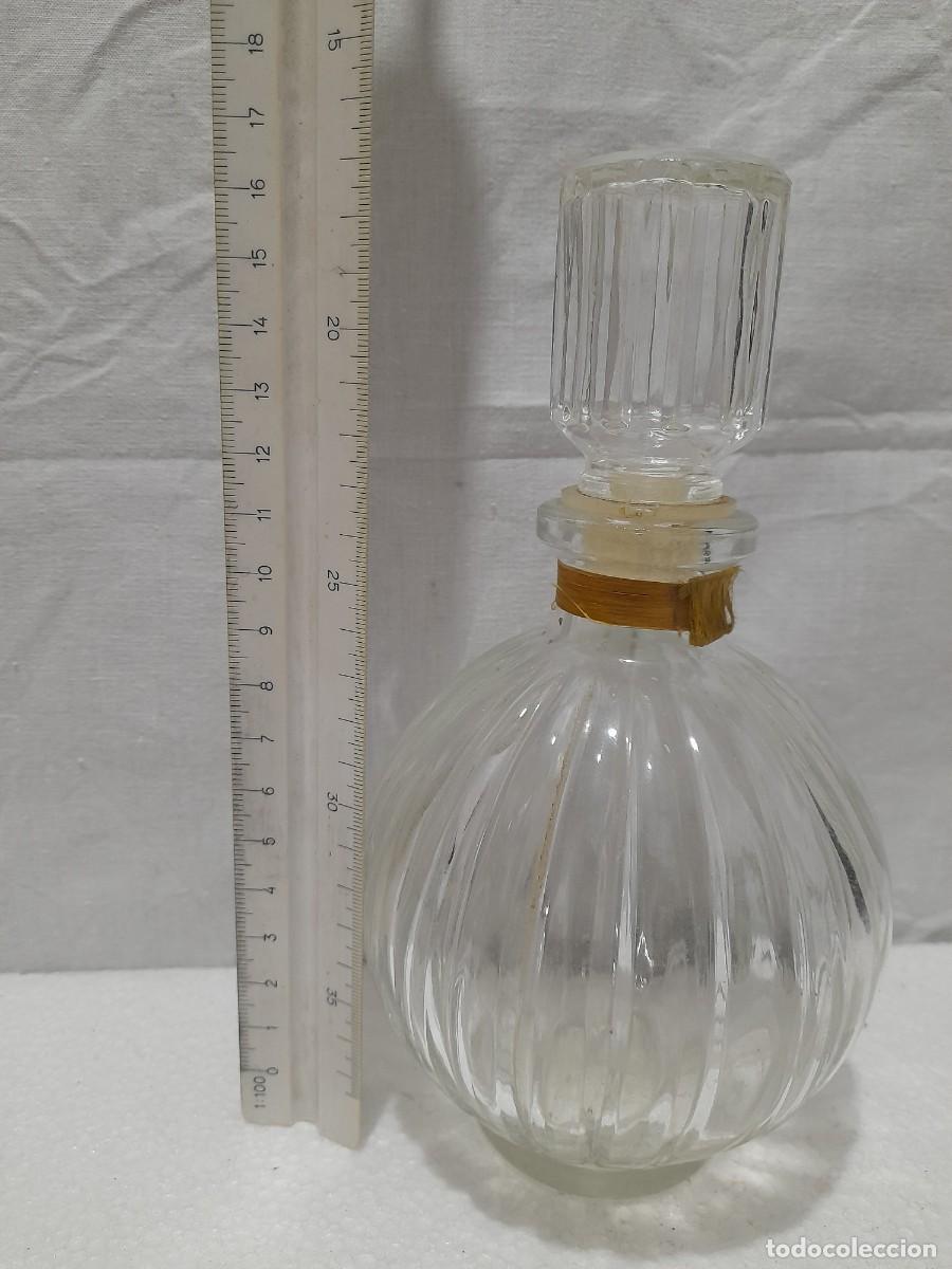 Antig&uuml;edades: BOTELLA DE PERFUME A&Ntilde;OS 50 - Foto 1