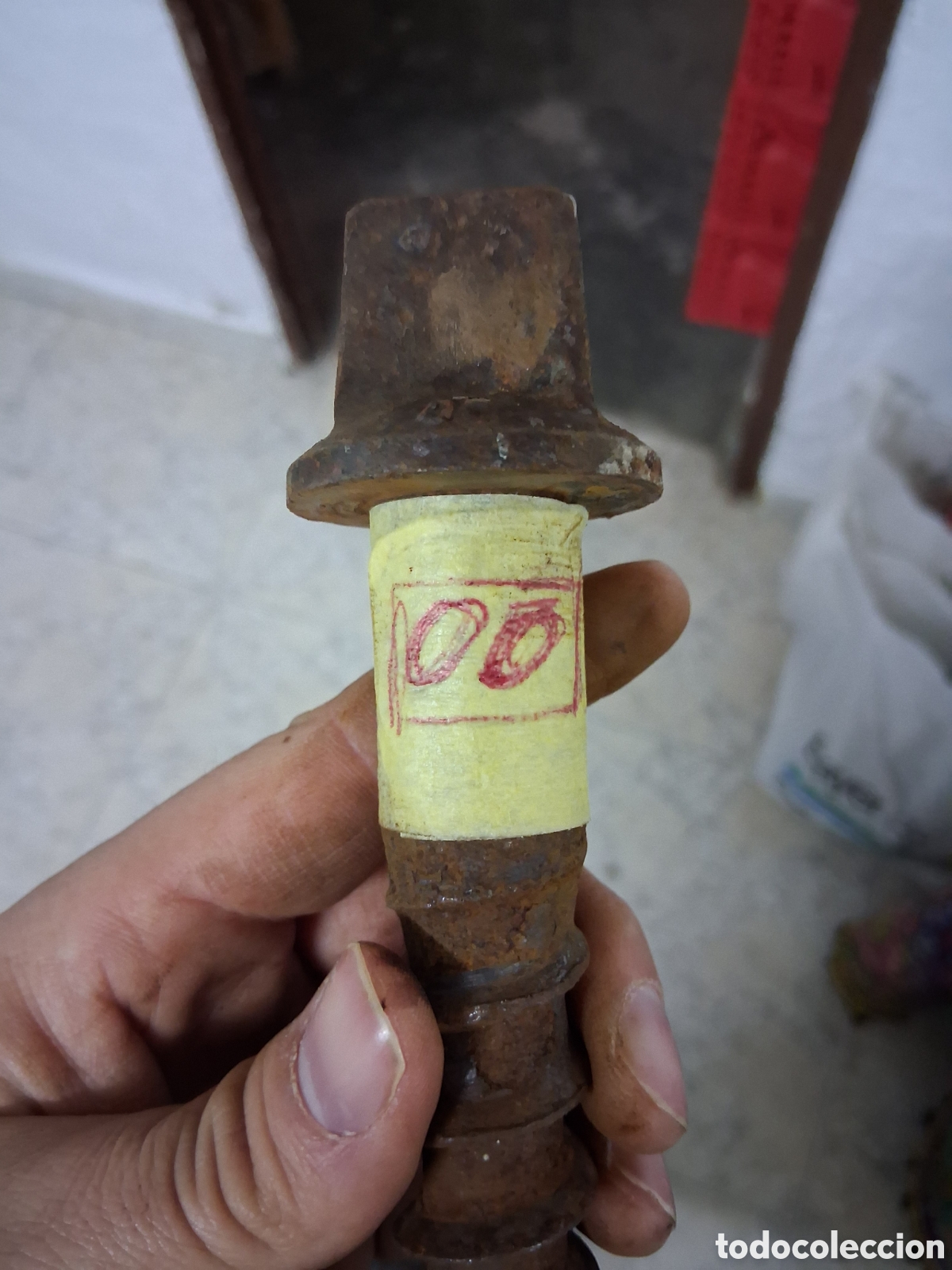 Antig&uuml;edades: Tornillo del a&ntilde;o 05 2025? tren ferrocarril RN - Foto 3