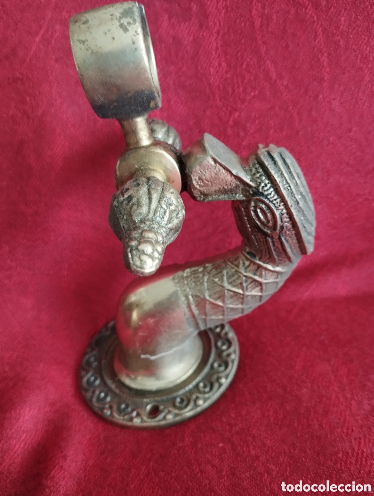 Antig&uuml;edades: Antiguo Grifo y Soporte Bronce. - Foto 4